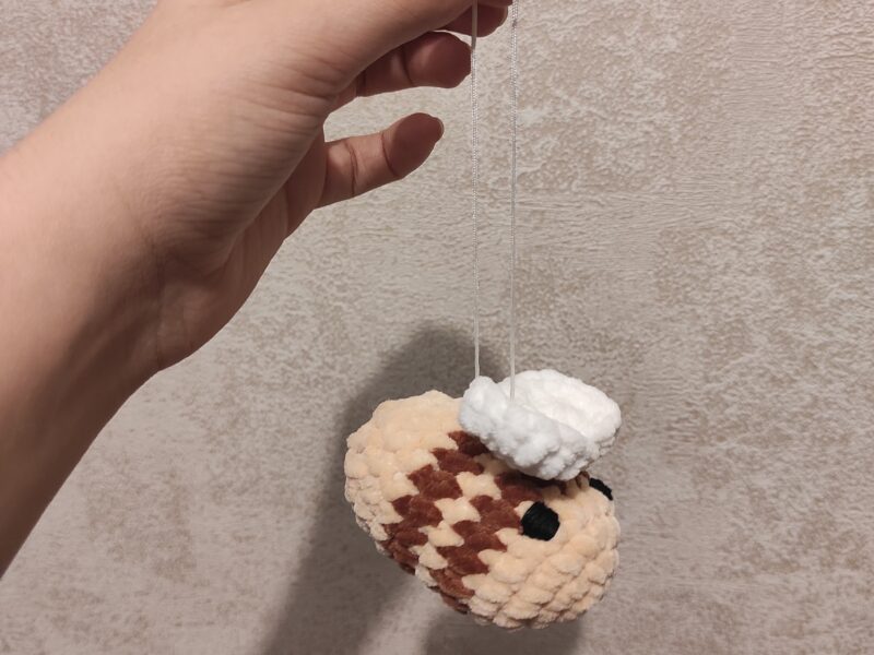 Игрушки мягкие, вязаные плюшевые